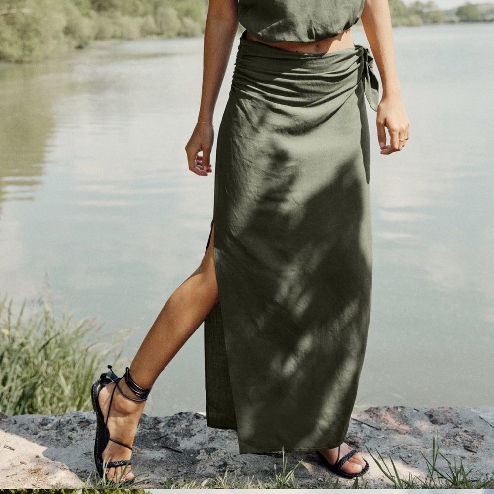 Zara limited edition tied midi skirt in khakhi